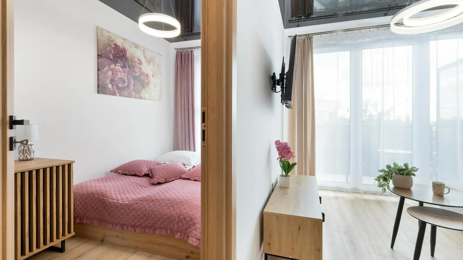 Elegant & Modern Apartments With Water View By Noclegi Renters غدانسك 0*,  بولندا