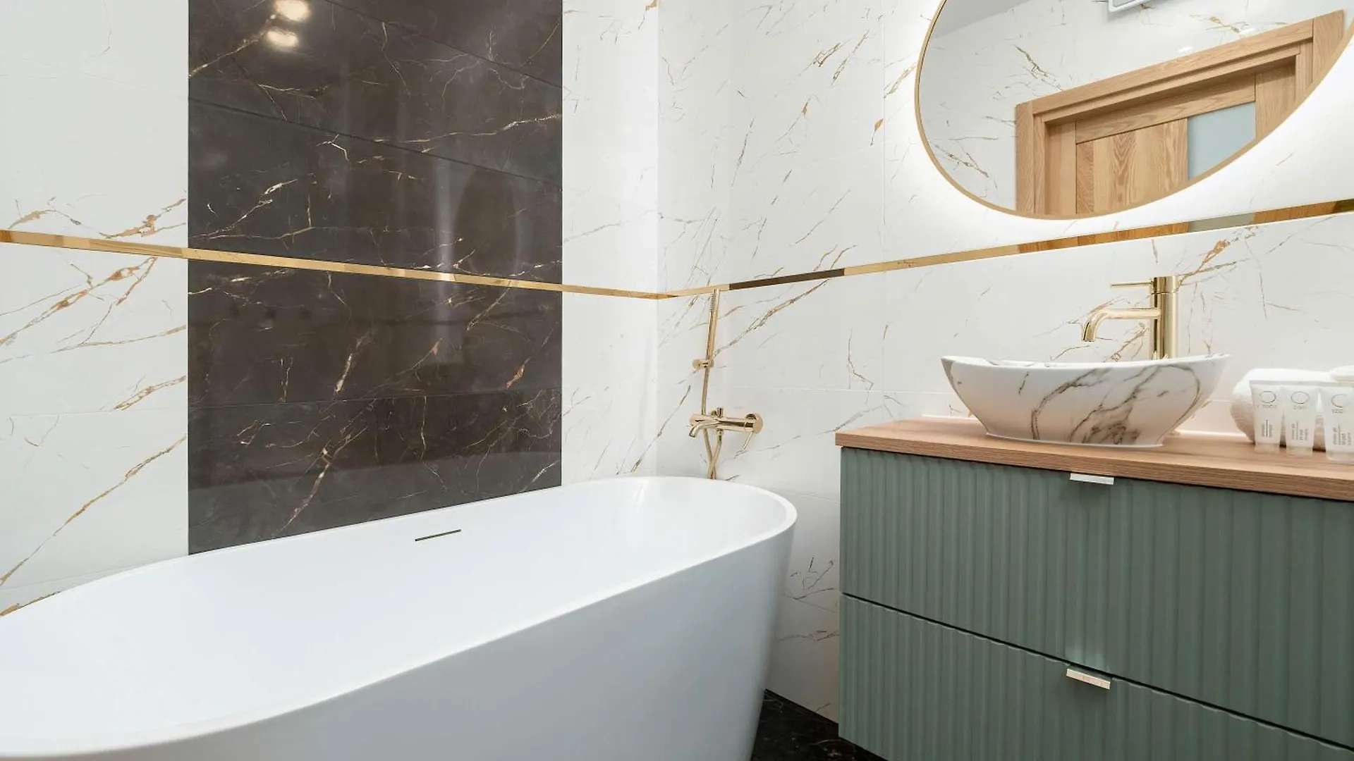 Elegant & Modern Apartments With Water View By Noclegi Renters Gdansk 0*,