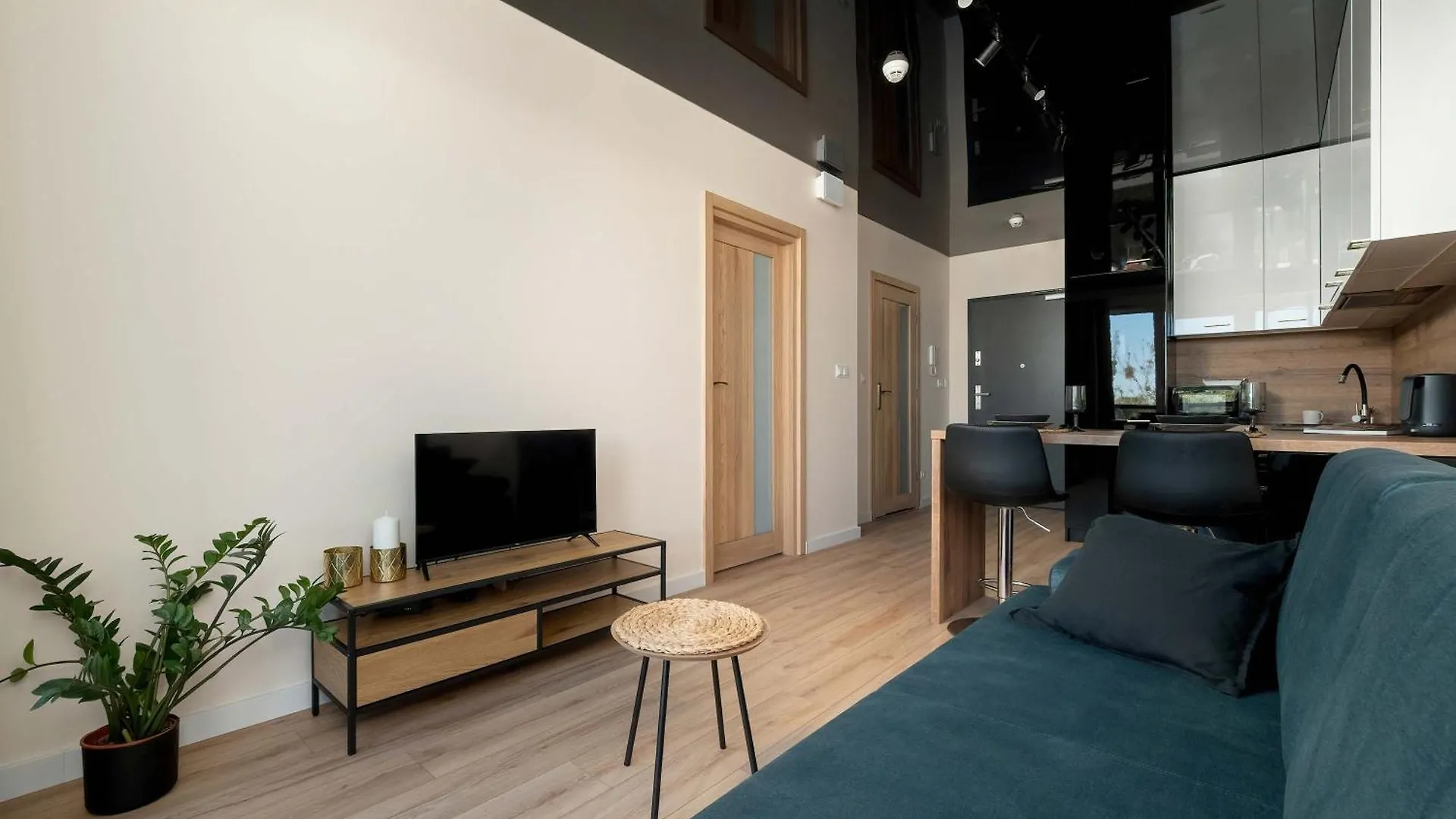 Elegant & Modern Apartments With Water View By Noclegi Renters Gdansk Poland